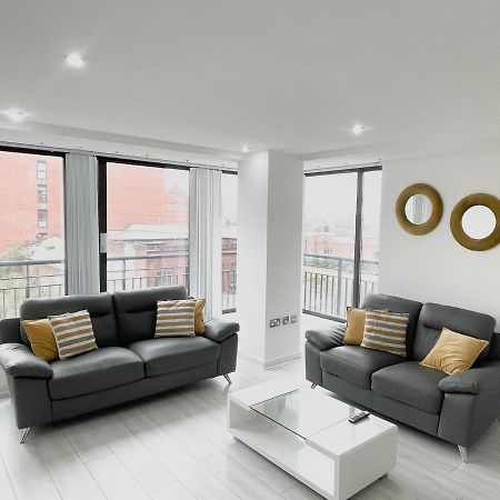 Lovely 2-Bedroom Condo With A Free Parking Birmingham Exterior photo
